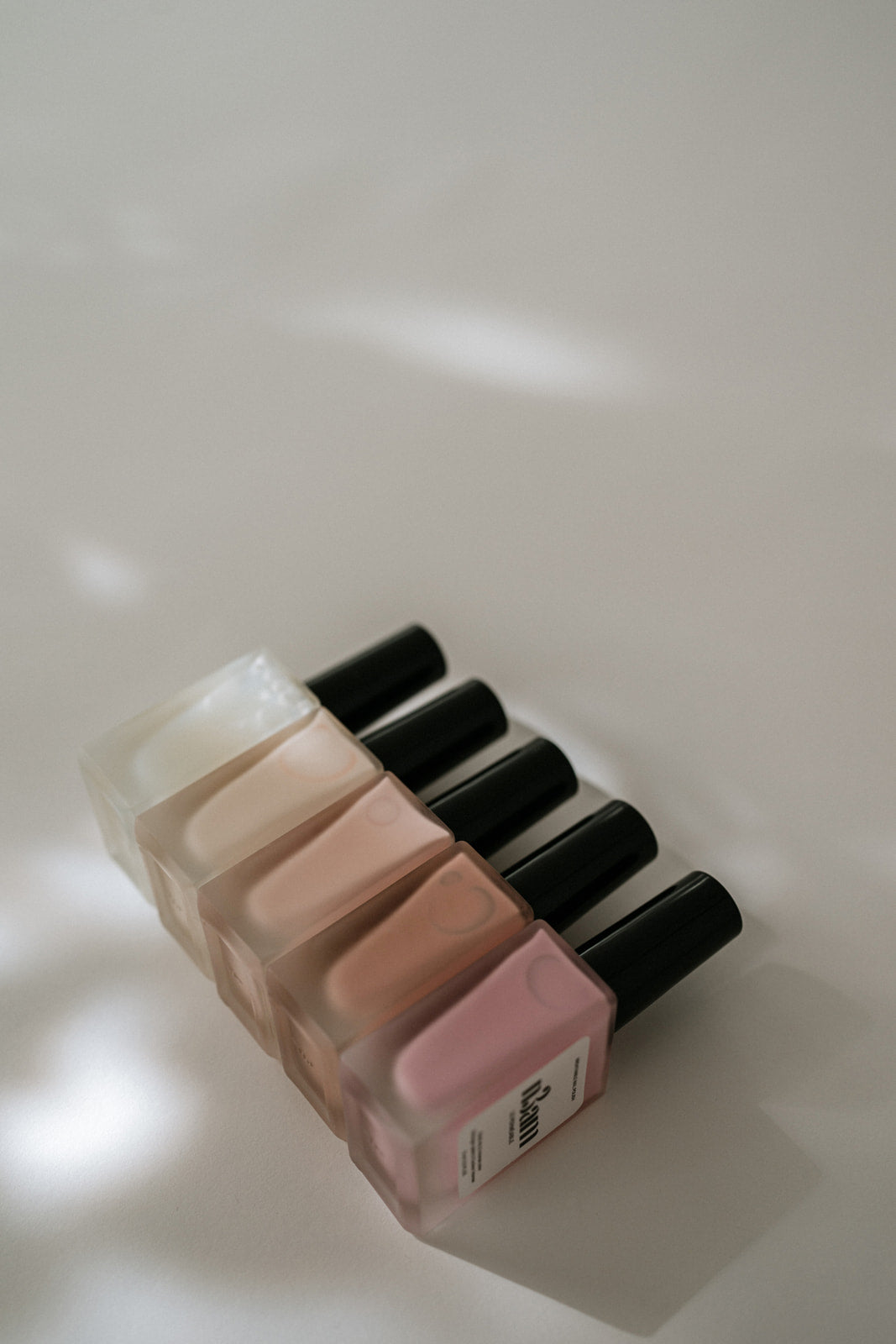 Collection de vernis halal-friendly, vernis perméable couleurs nude