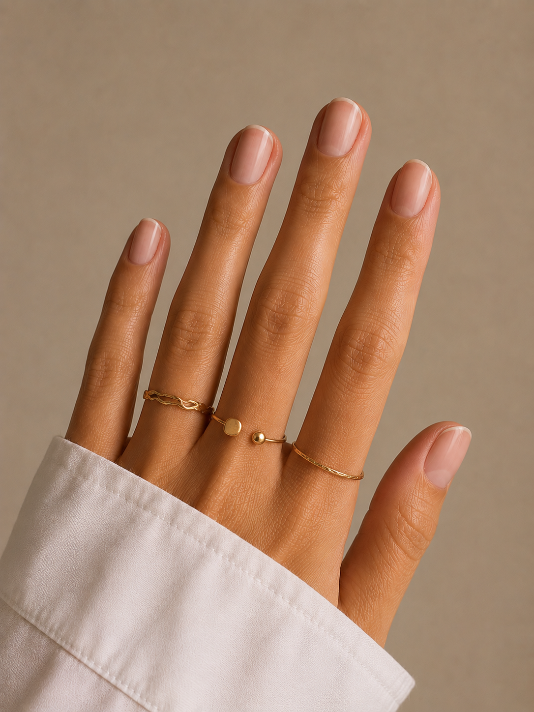 Manucure main sans vernis, manucure japonaise