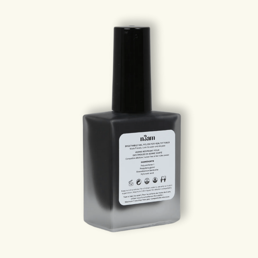 Vernis à ongles perméable noir intense de la marque n3am