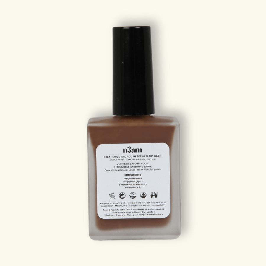 Vernis à ongles perméable marron chocolat de la marque n3am