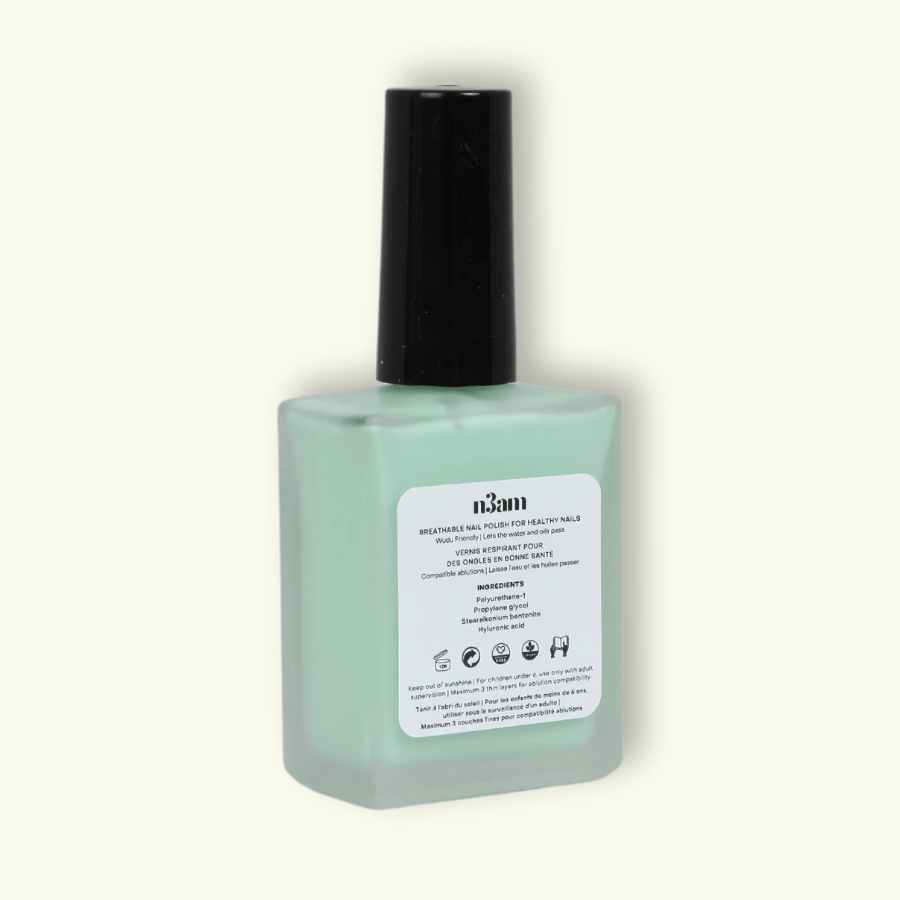 Flacon de vernis à ongles perméable vert pastel de la marque n3am