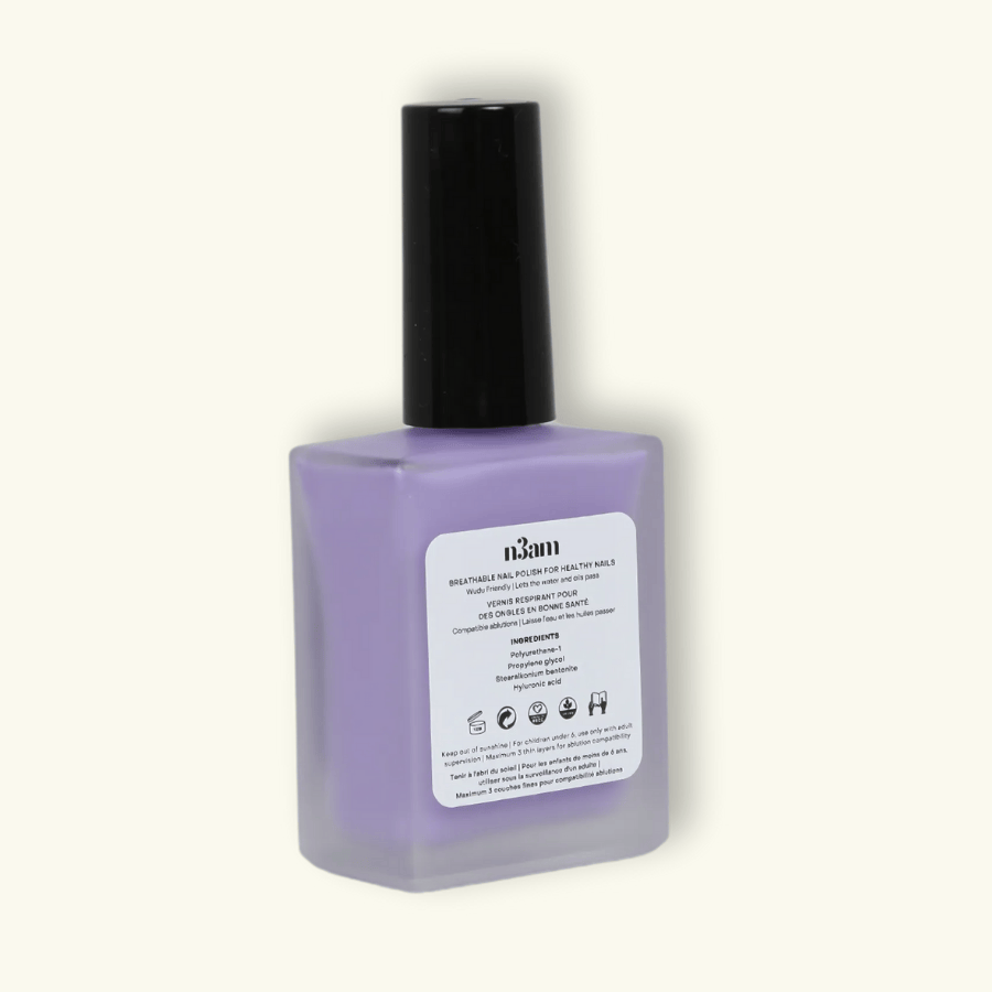 Vernis à ongles perméable violet lilas de la marque n3am